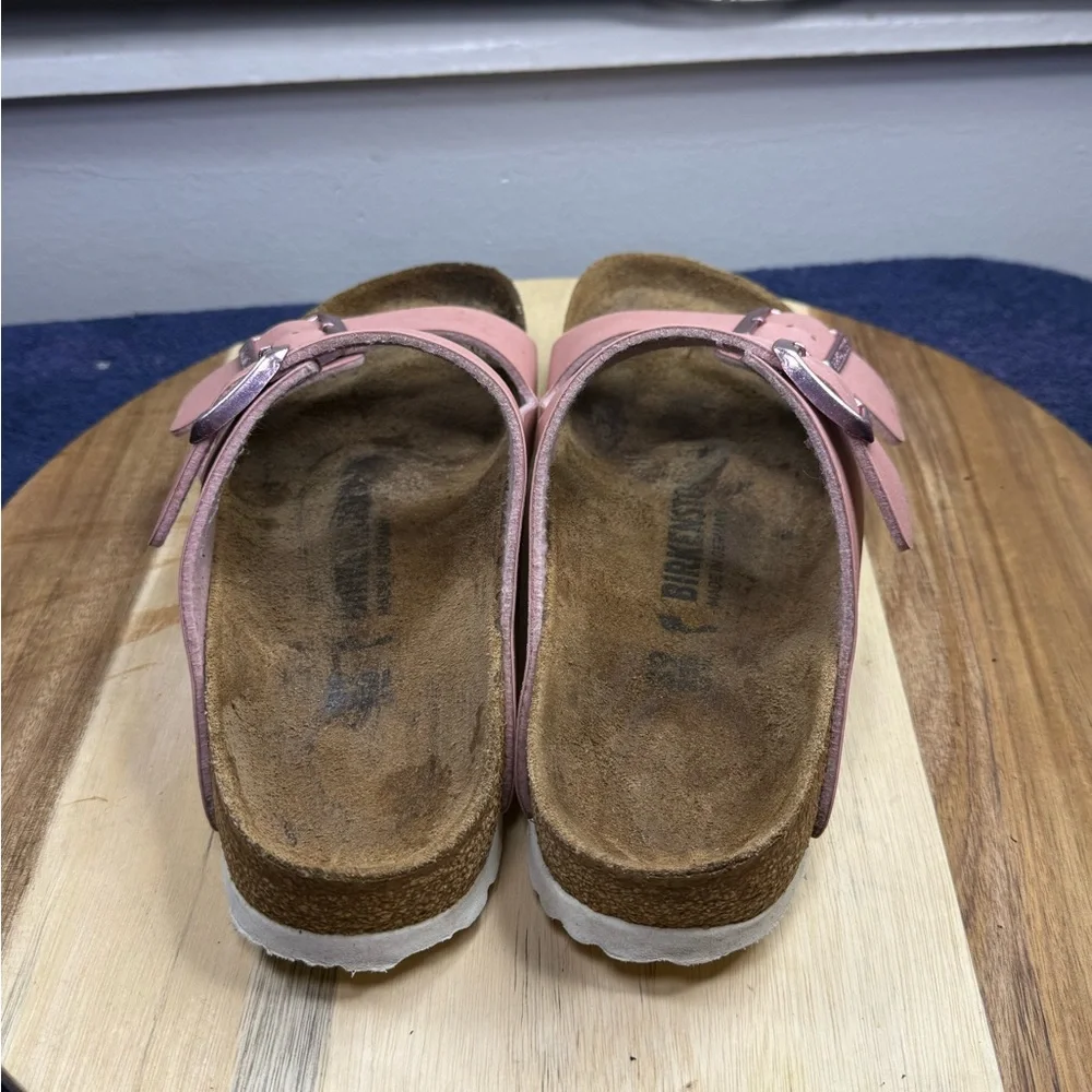 Birkenstocks (Women’s 8) - Picture 4 of 8